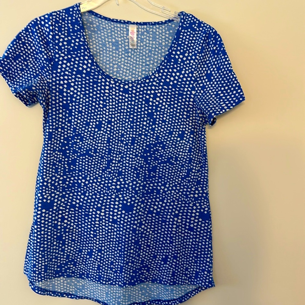 Lularoe classic shirt